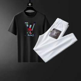 Picture of LV Shirt Pant Suits _SKULVM-4XL12yn30623438